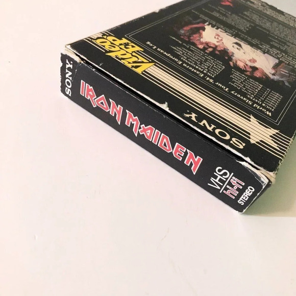 1984 Iron Maiden Behind The Iron Curtain VHS  Sony Video EP - Picture 14 of 15